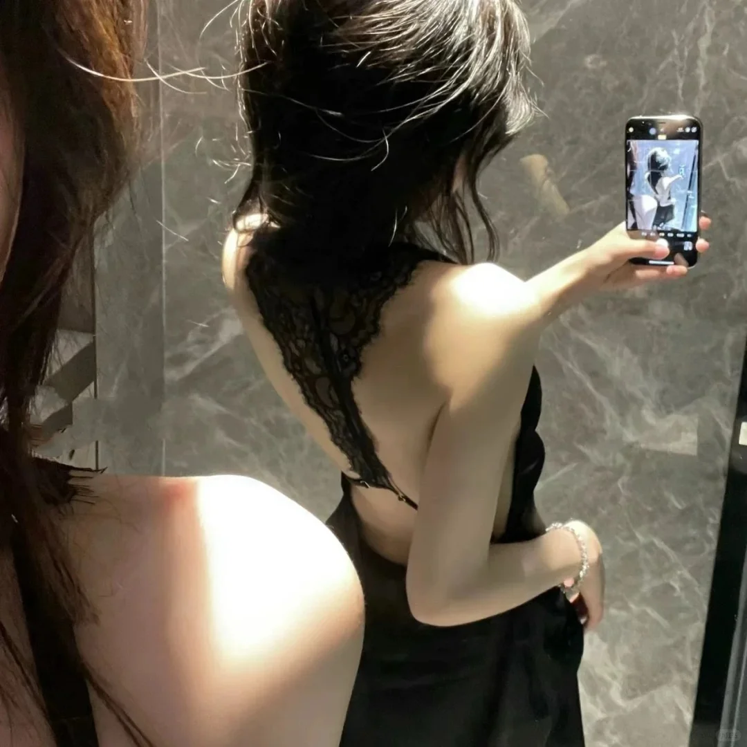 黑丝诱惑，邂逅别样的自己💕