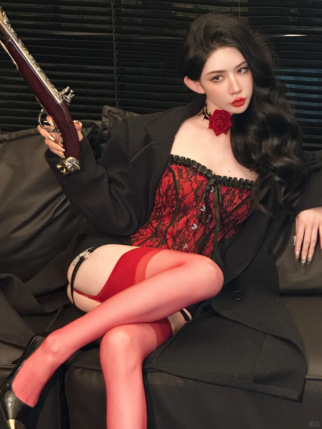 斩男又斩女🫦暗夜病娇夺命疯批美人🖤花絮照
