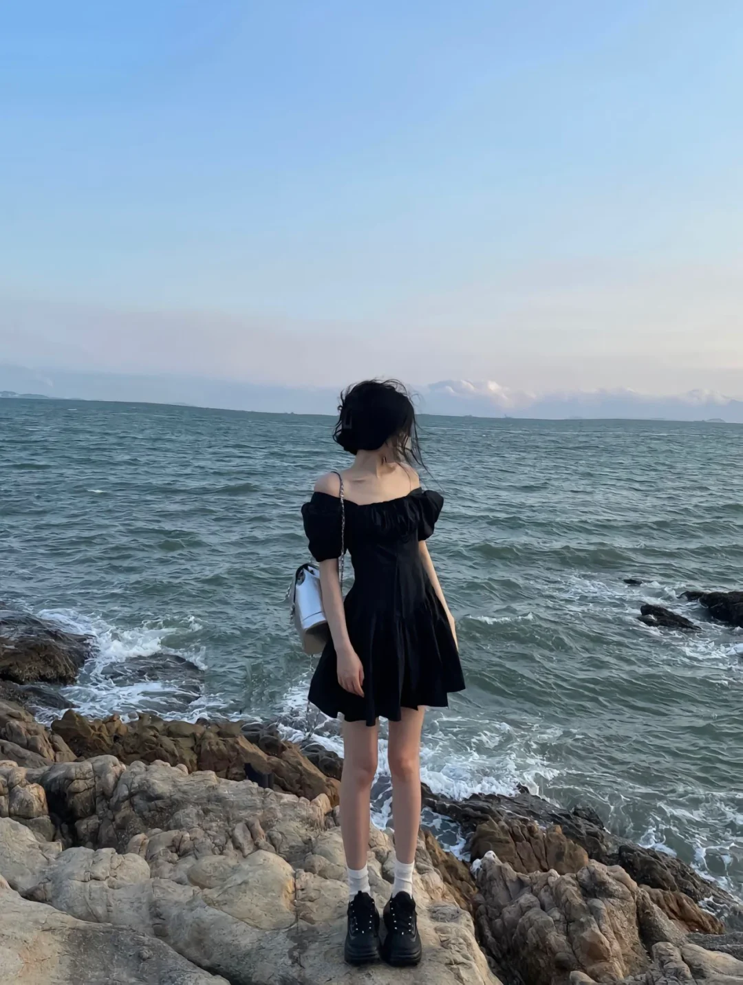 穿搭分享丨海边穿搭来啦🌊 快来抄作业➡️