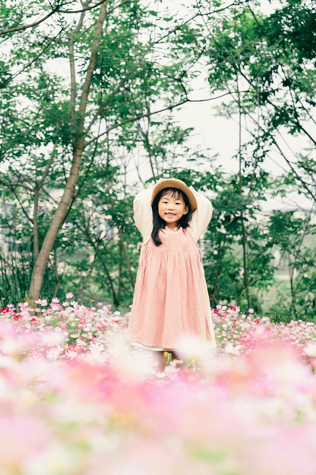 女儿的这套花海写真集真的绝啊！！！