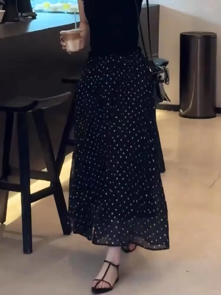 👗波点半身裙：夏日法式风情💃