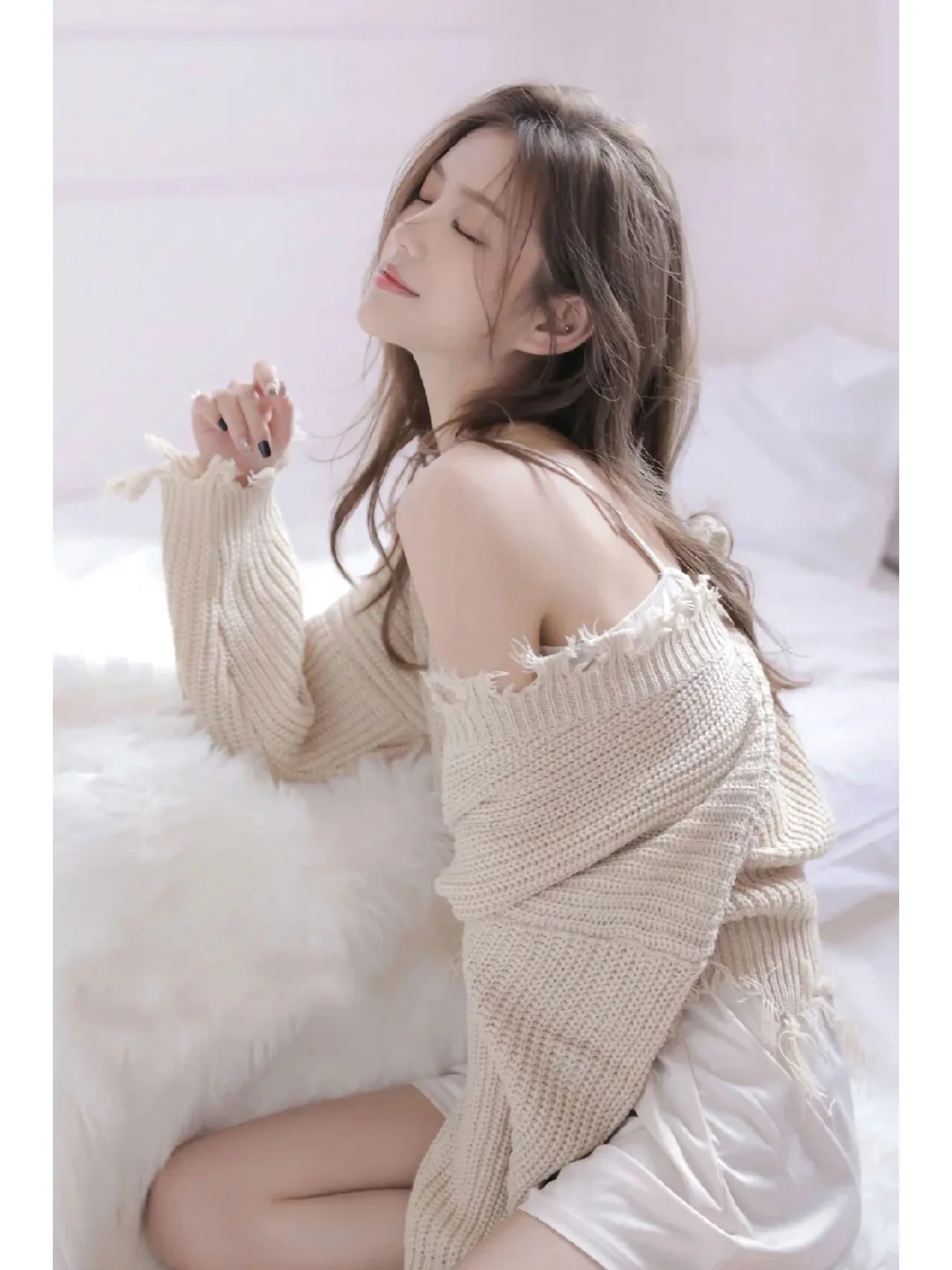 清纯小美女，气质淡雅，青春阳光，让人心动