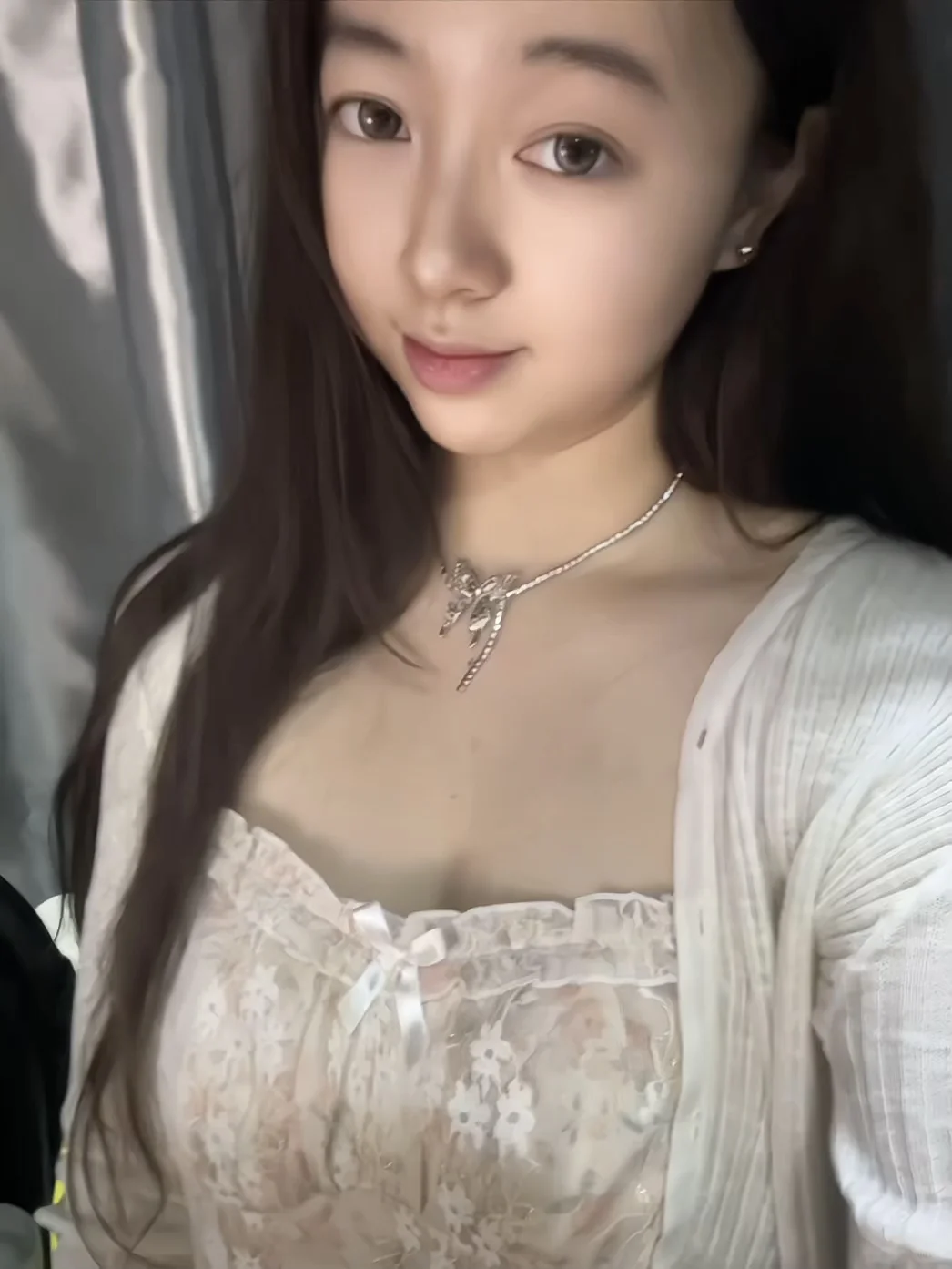 像妈？不像扇了