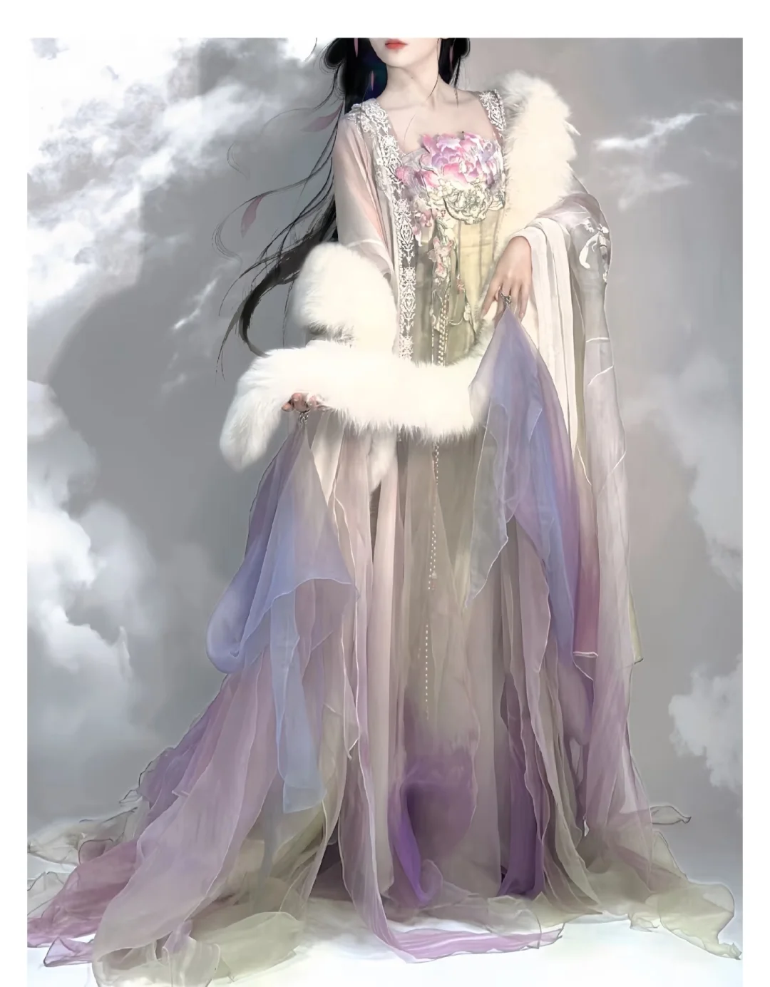 一袭淡雅的灵性美（涂七七瑶姬）