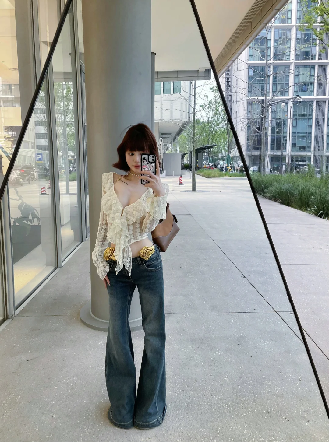 155 73 剪了个短发穿啥都御姐
