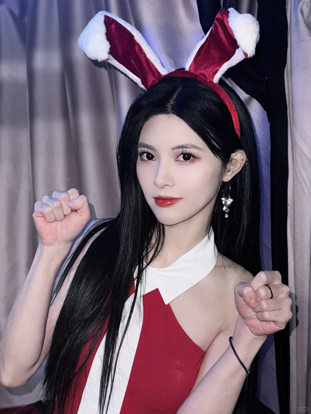 兔女郎上线！圣诞节过了也要发照片！