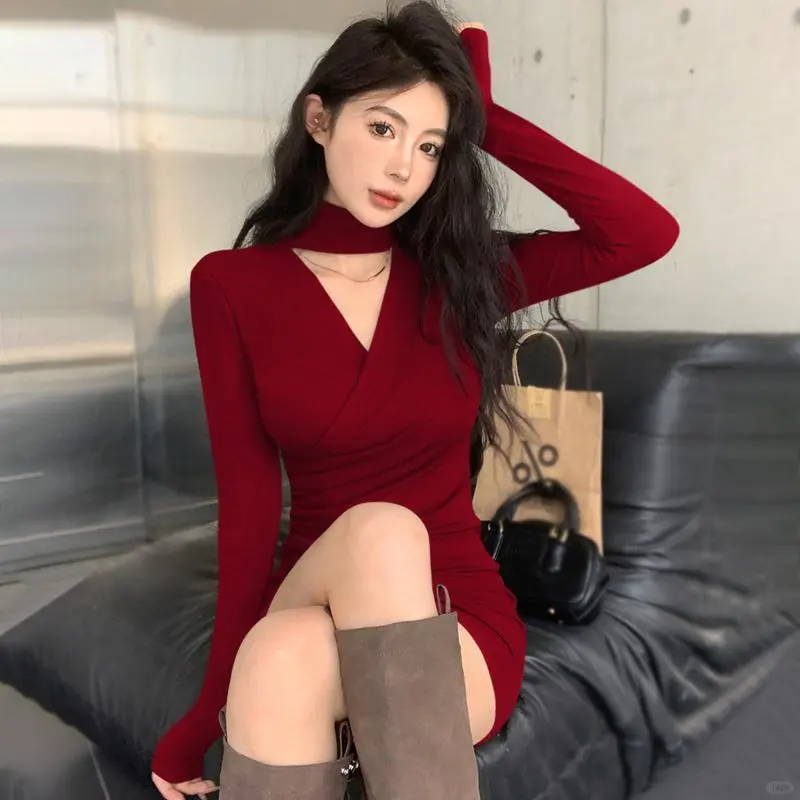 酒红色战袍裙👗必入手！