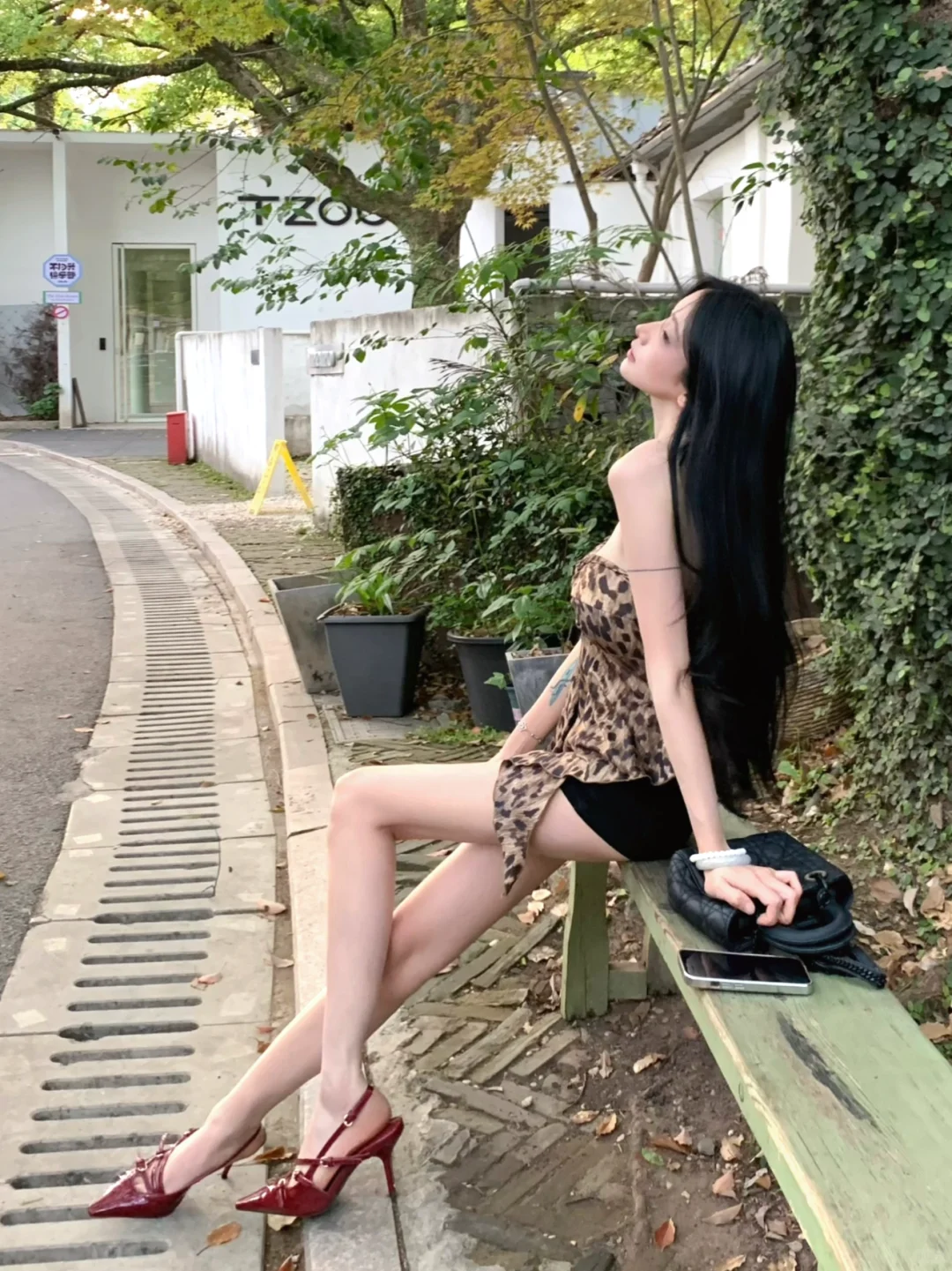 贪心总是多一些