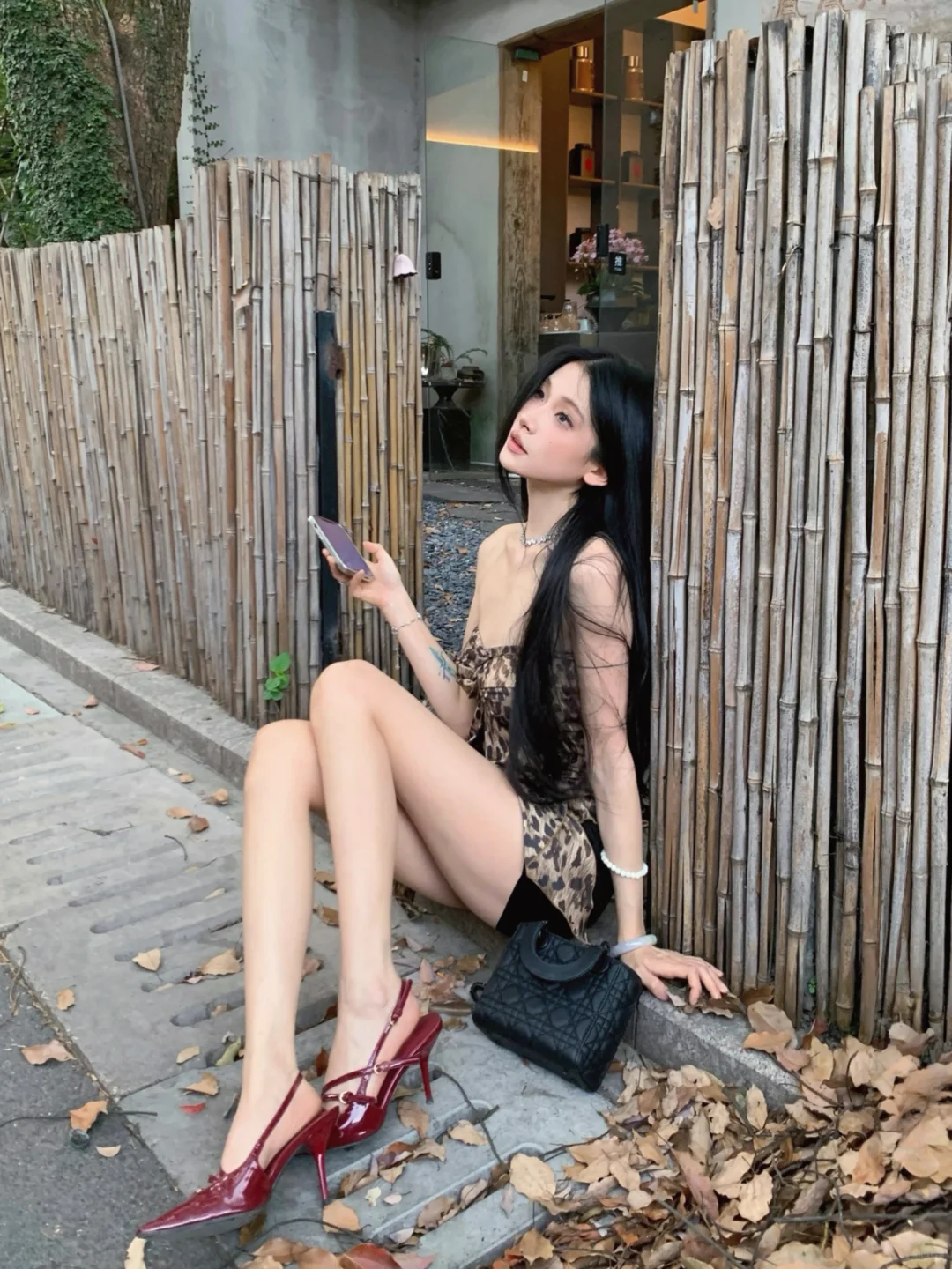 贪心总是多一些