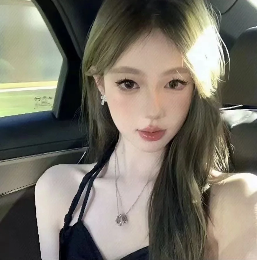 𝑾𝒆𝑪𝒉𝒂𝒕｜超绝氛围感女生头像