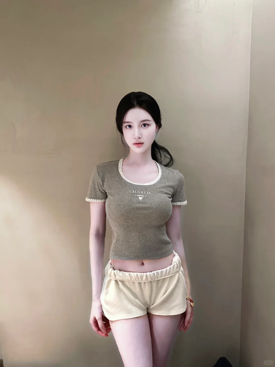 👕