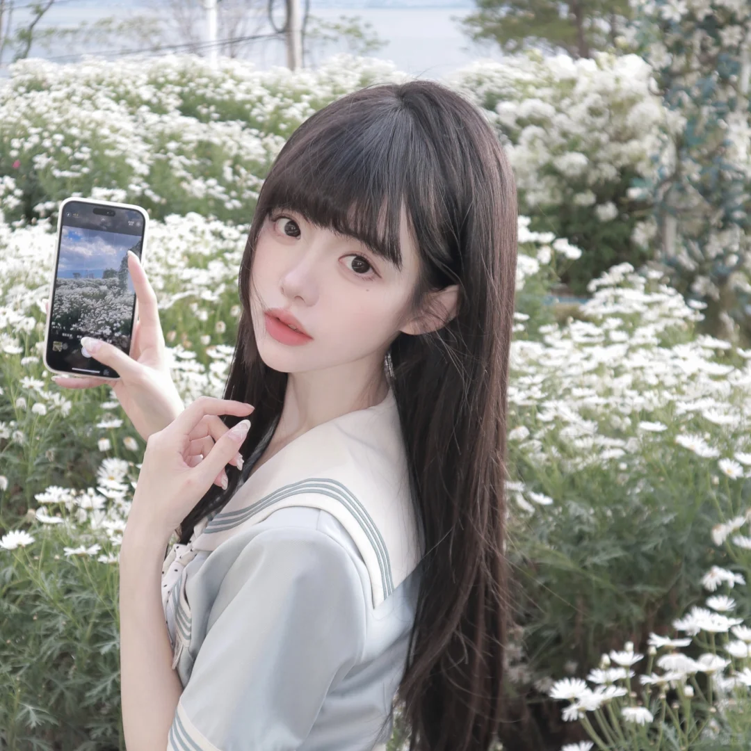 𝘚𝘢𝘬𝘶𝘳𝘢 .*｡ 给自己拍的春日感头像 ♡゛