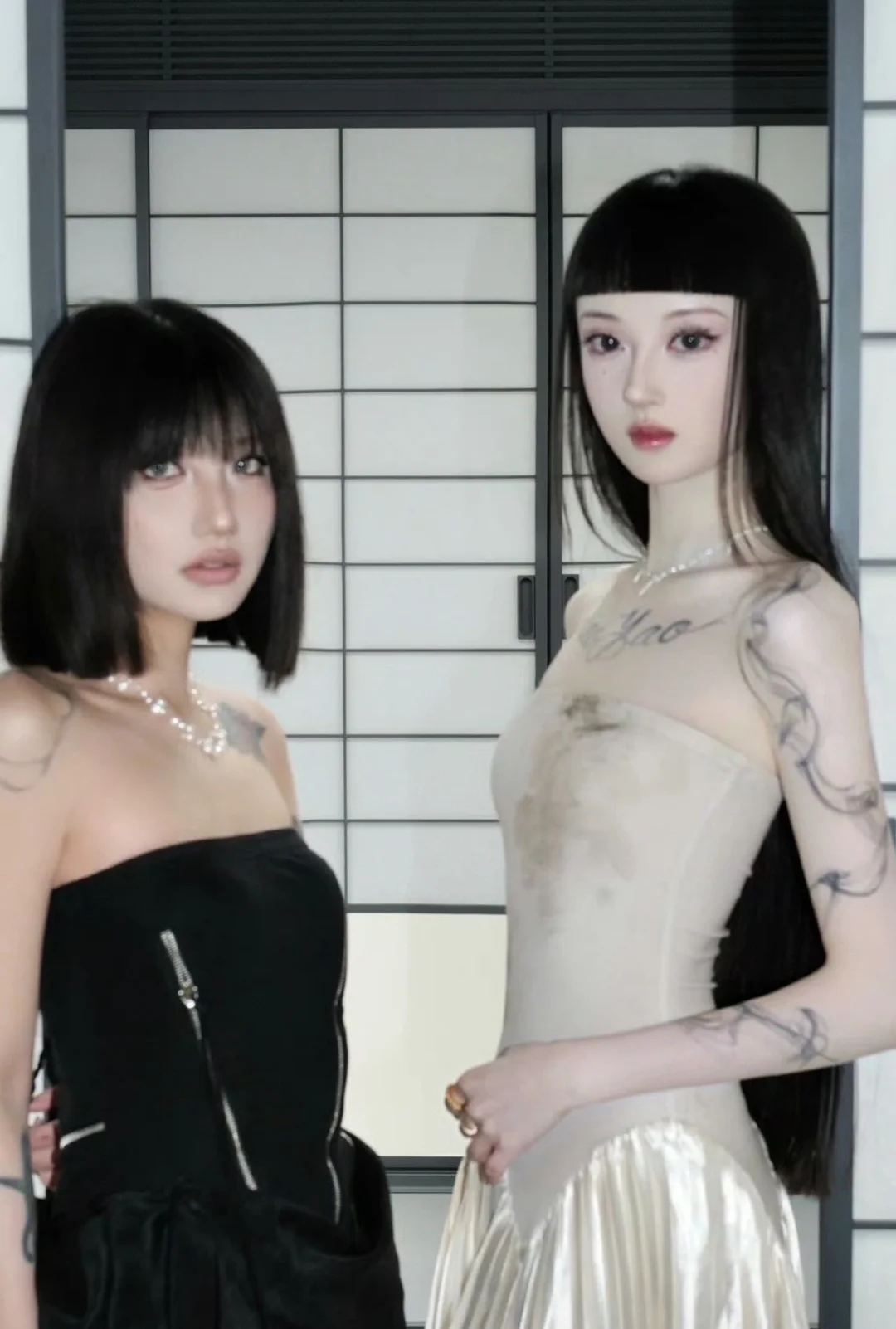 ？？白裙子女生是真人吗？？