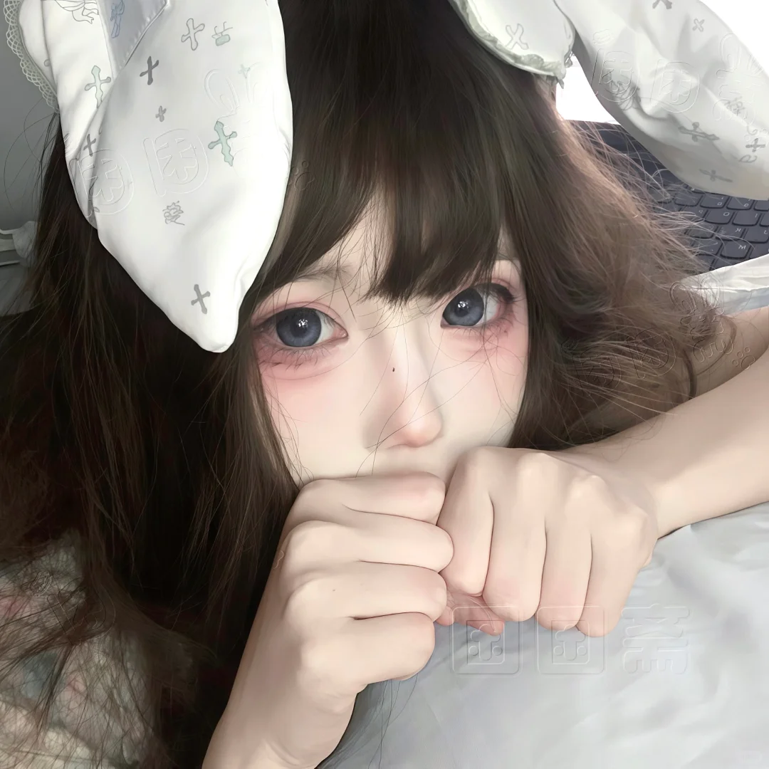 ฅ^-﹃-^ฅ 🤍