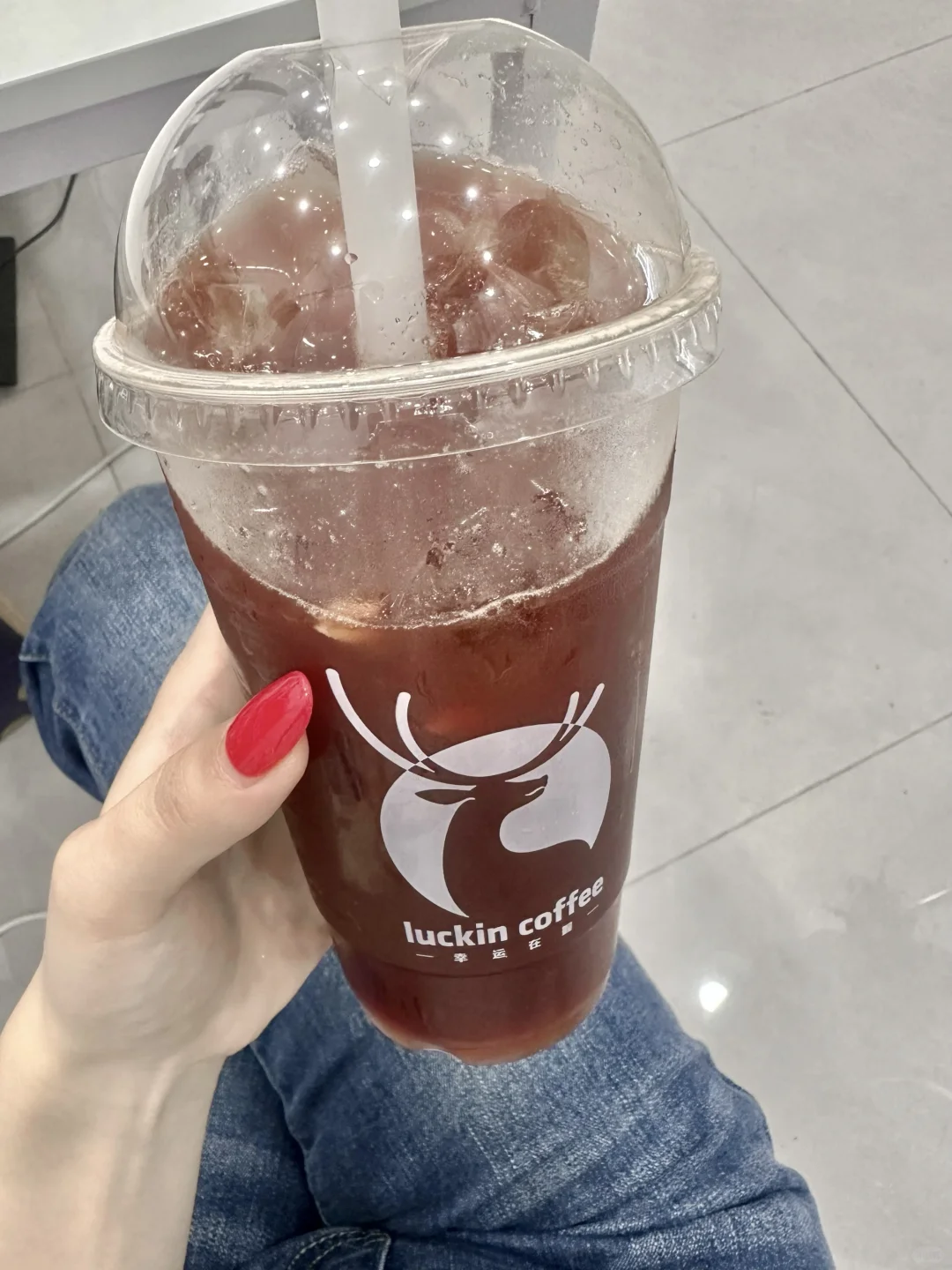 牛仔裤太显身材