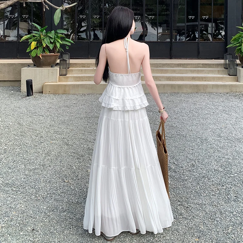 海边度假绝美穿搭 气质裙装两件套