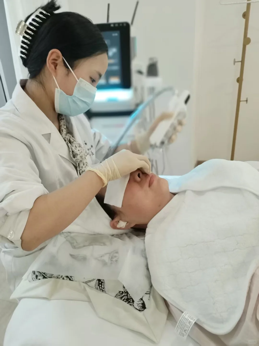 在衢州美白届的六边形战士—韩国阿巴斯！黑黄