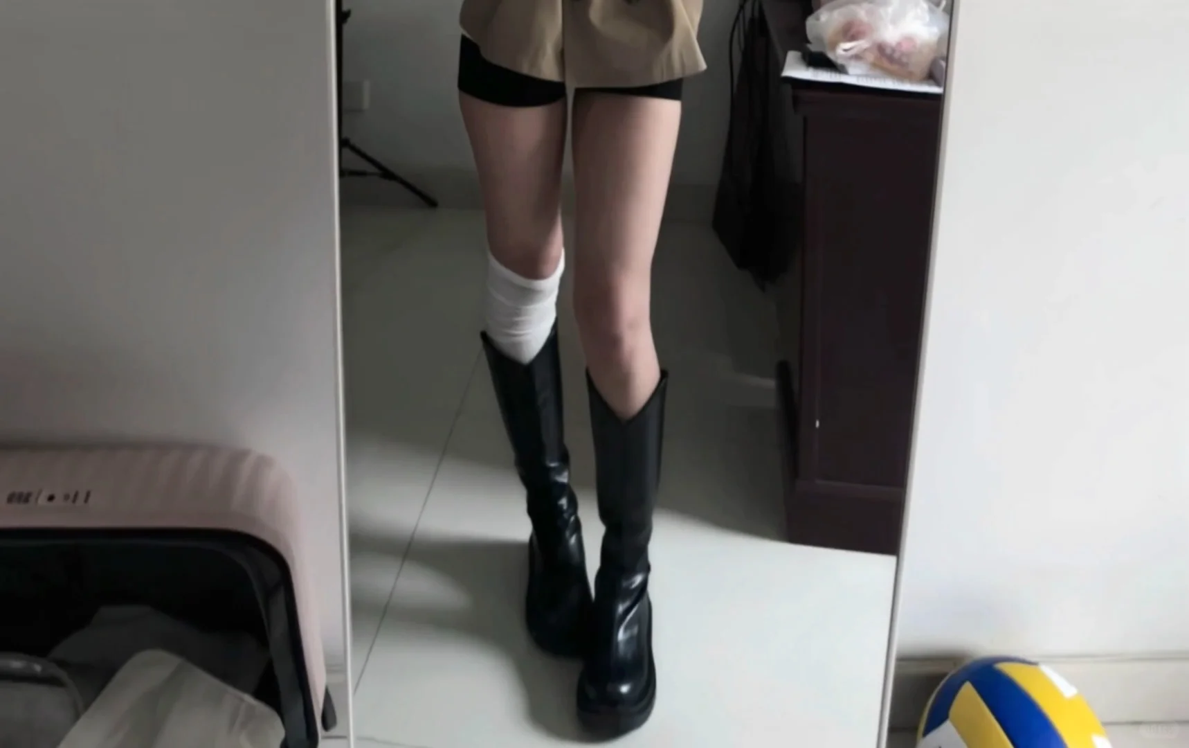 左边好看还是右边好看