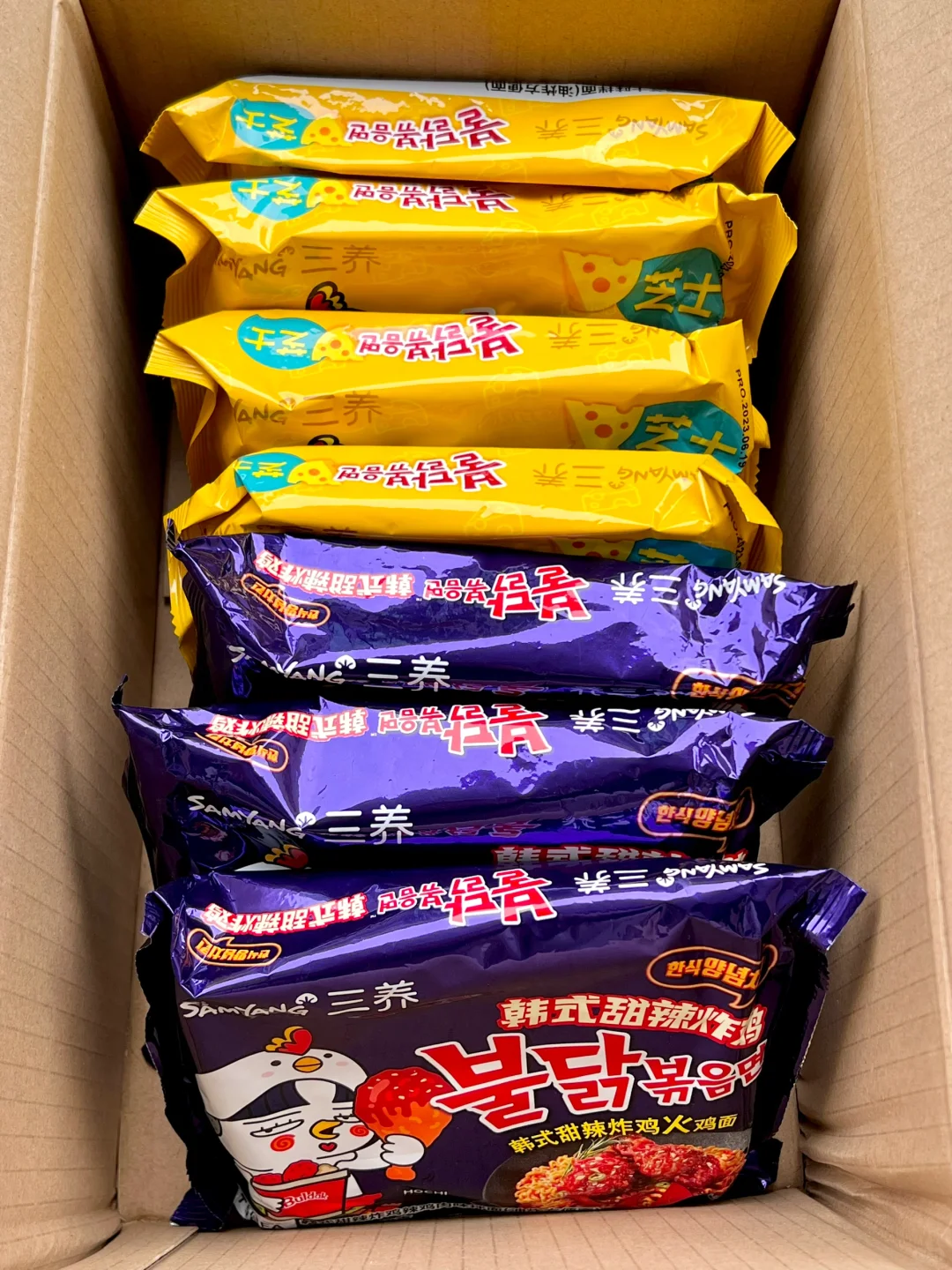 一口惊艳...这个火鸡面新口味给我按箱囤！！