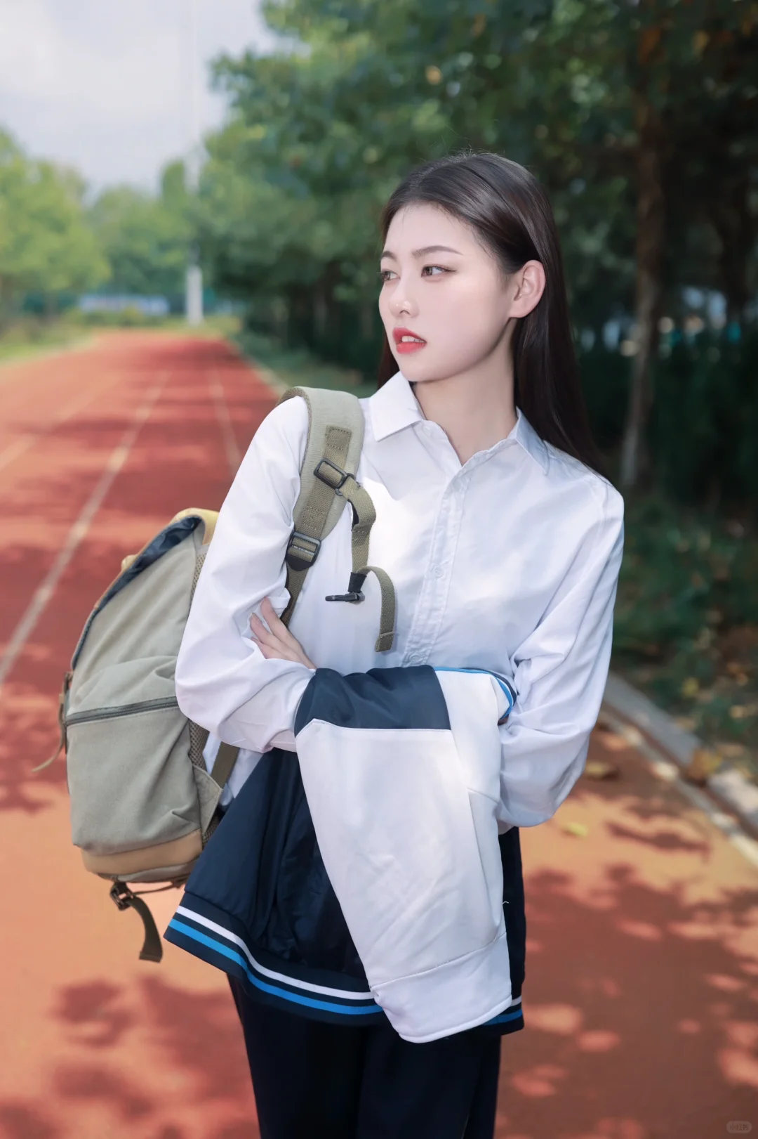 趁年轻拍一组校服吧 春天来了