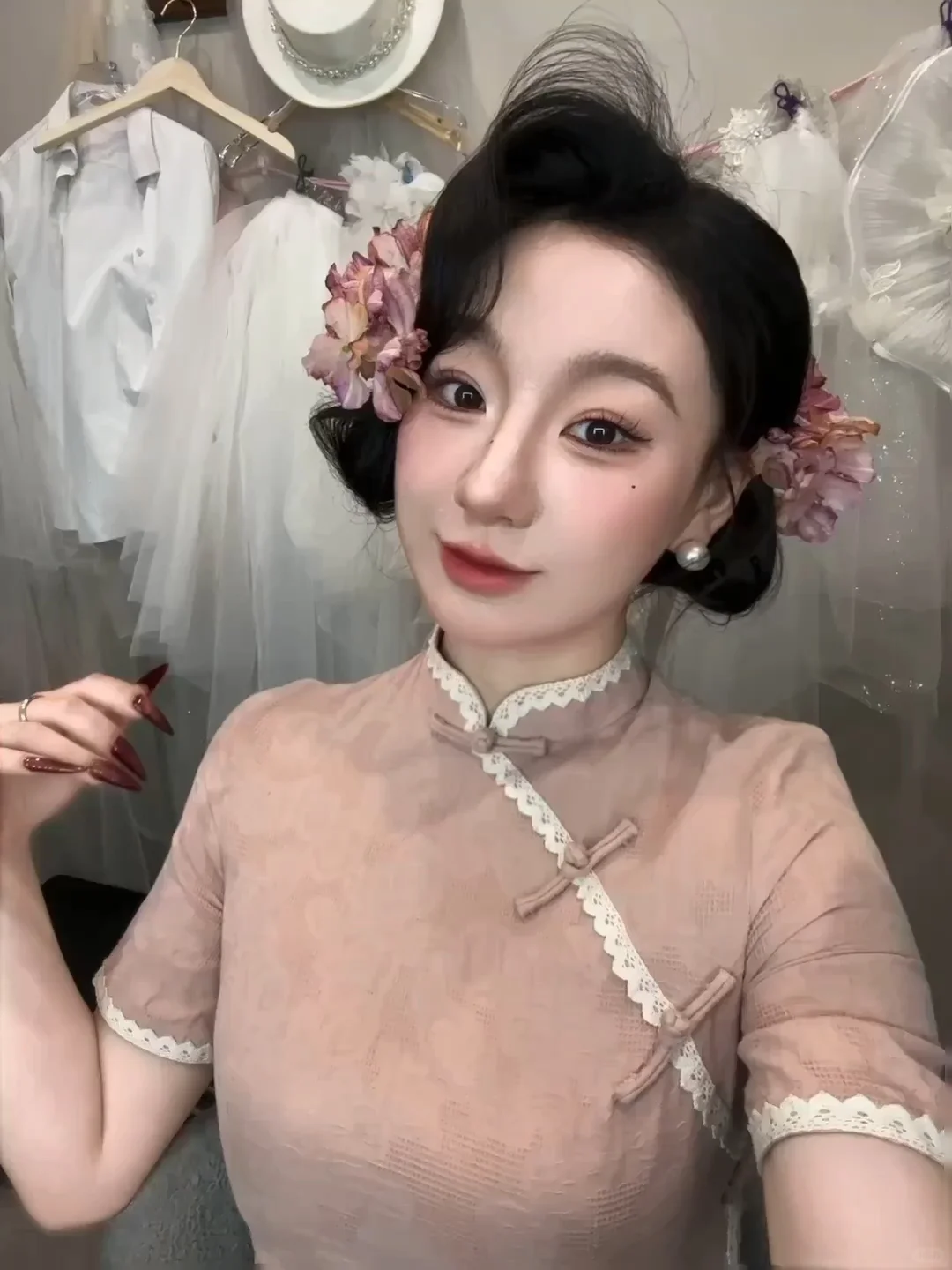 婚样模特狗都不…