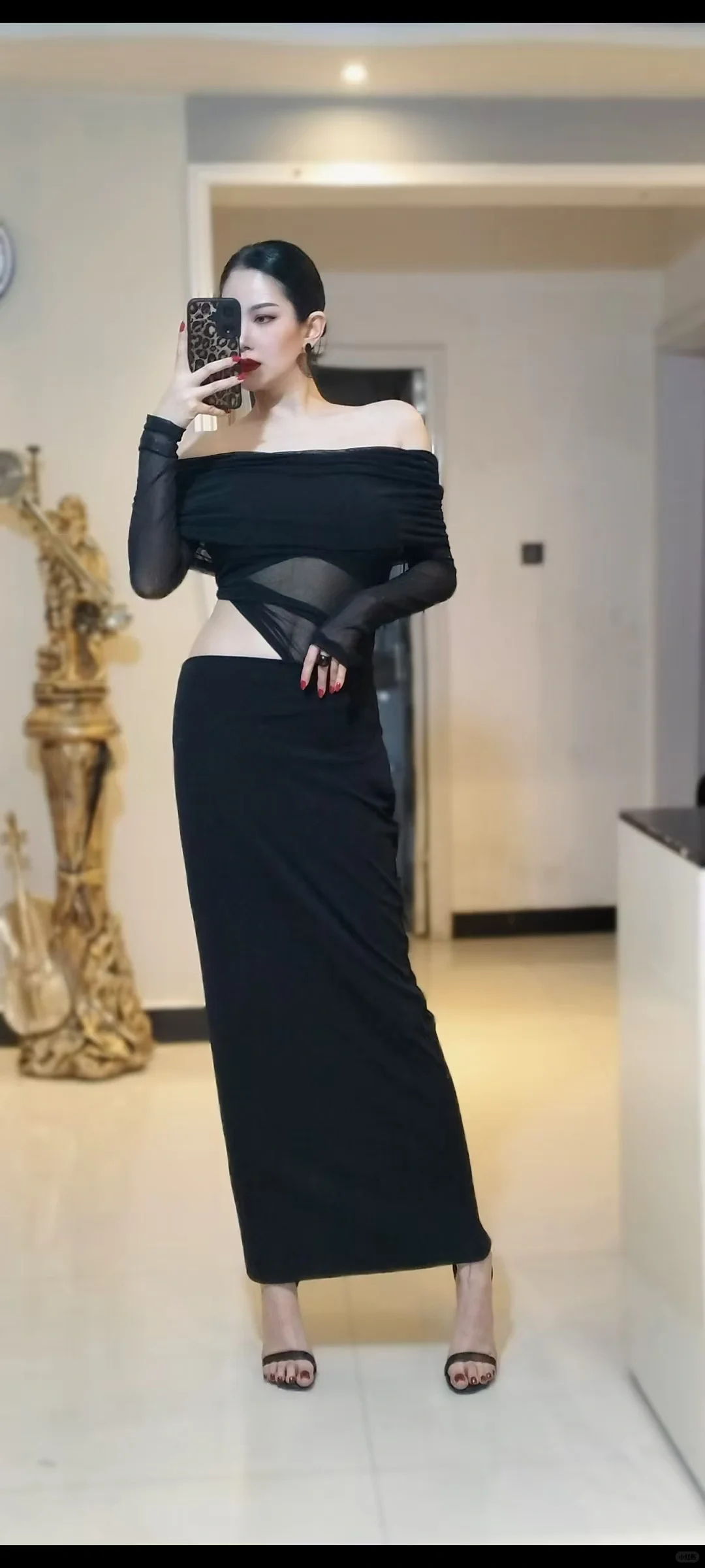 和女儿穿成姐妹花｜40岁妈妈の逆龄坦白局