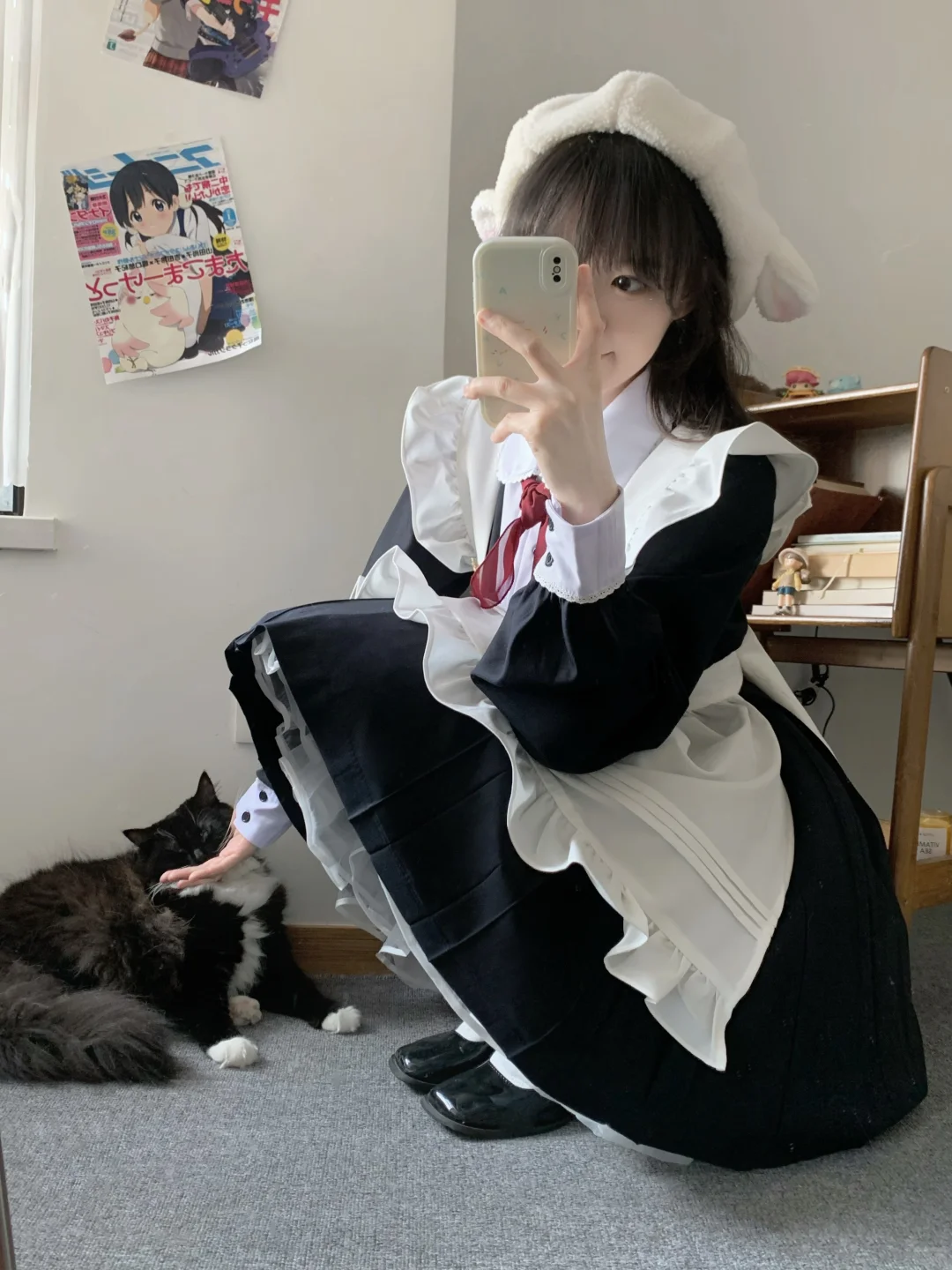 不是女仆装是俄式制服！