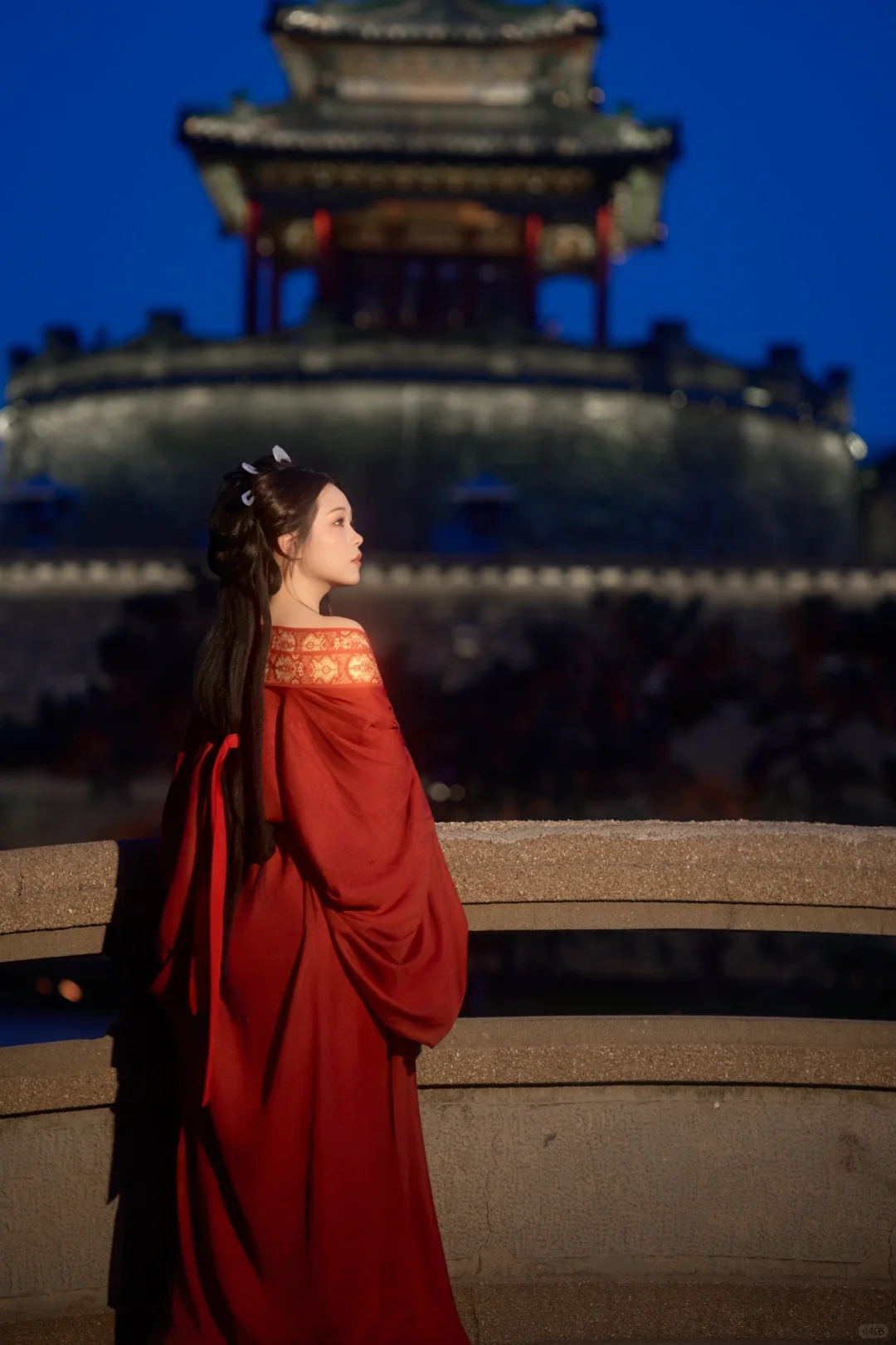 战国袍夜景也超美的！
