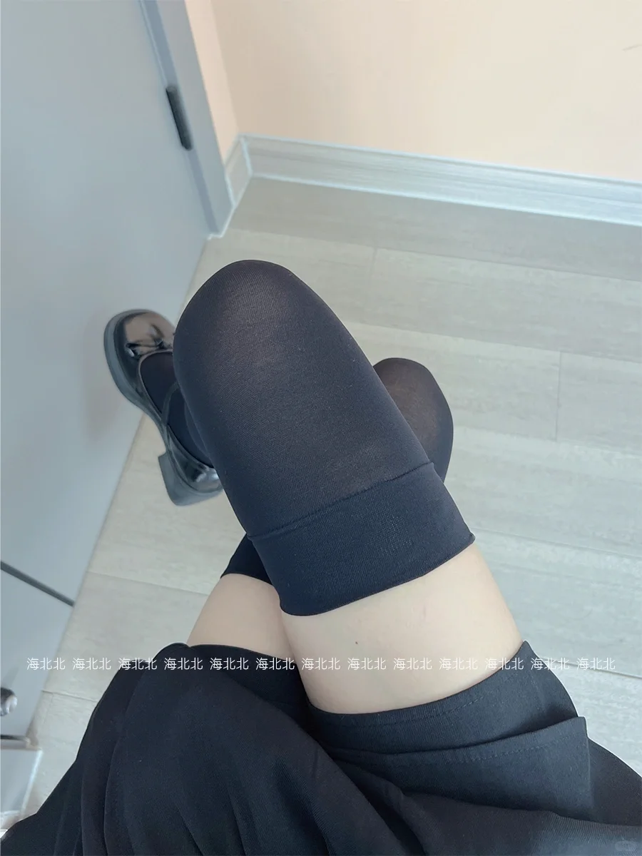 9.9💰加长防滑过膝袜对比图❗