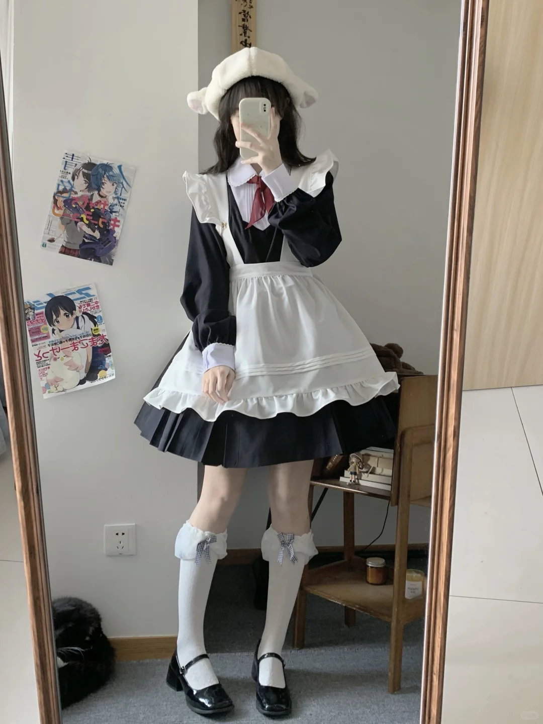 不是女仆装是俄式制服！
