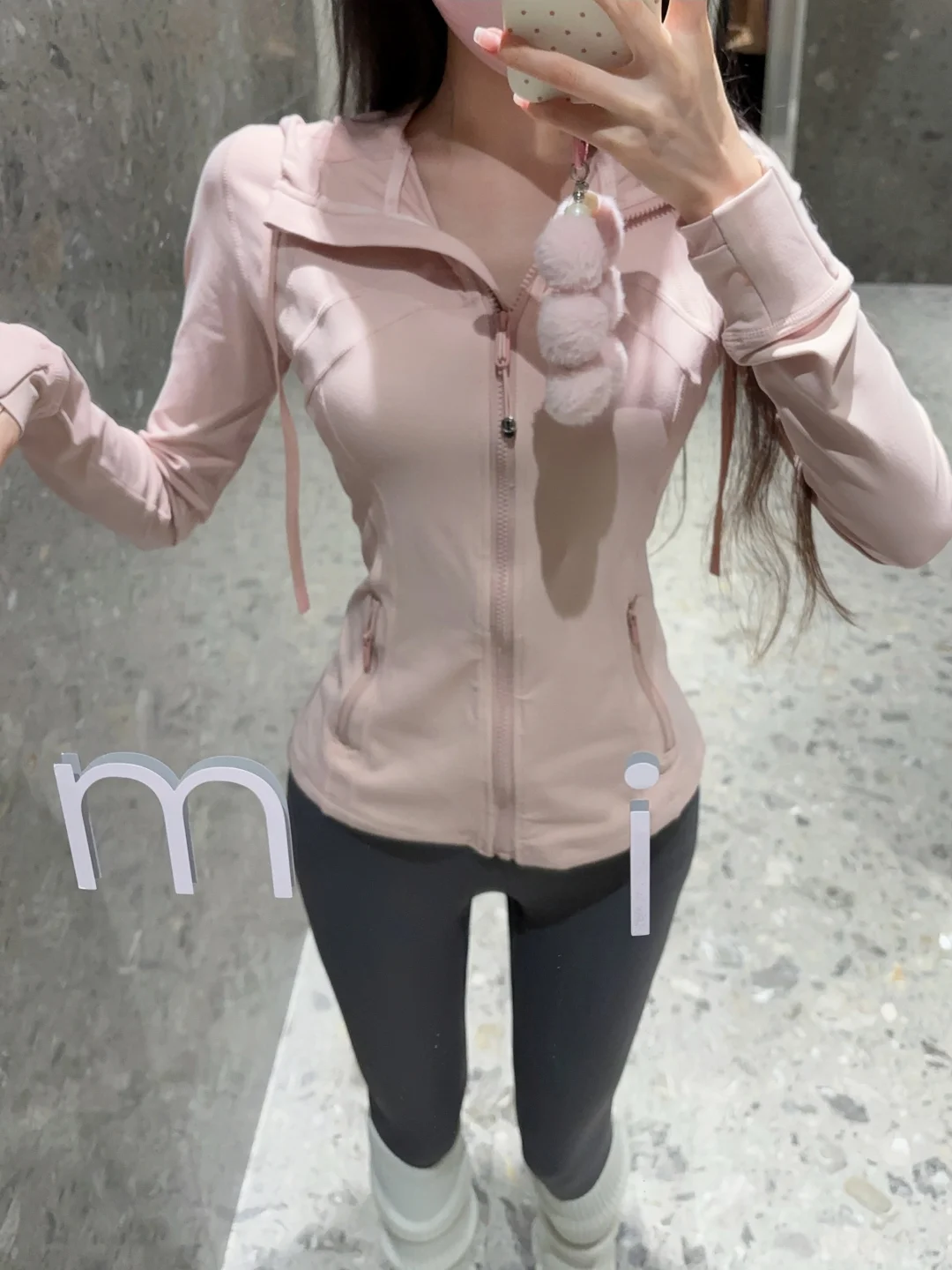 Lululemon | 草莓奶昔 Define穿搭分享