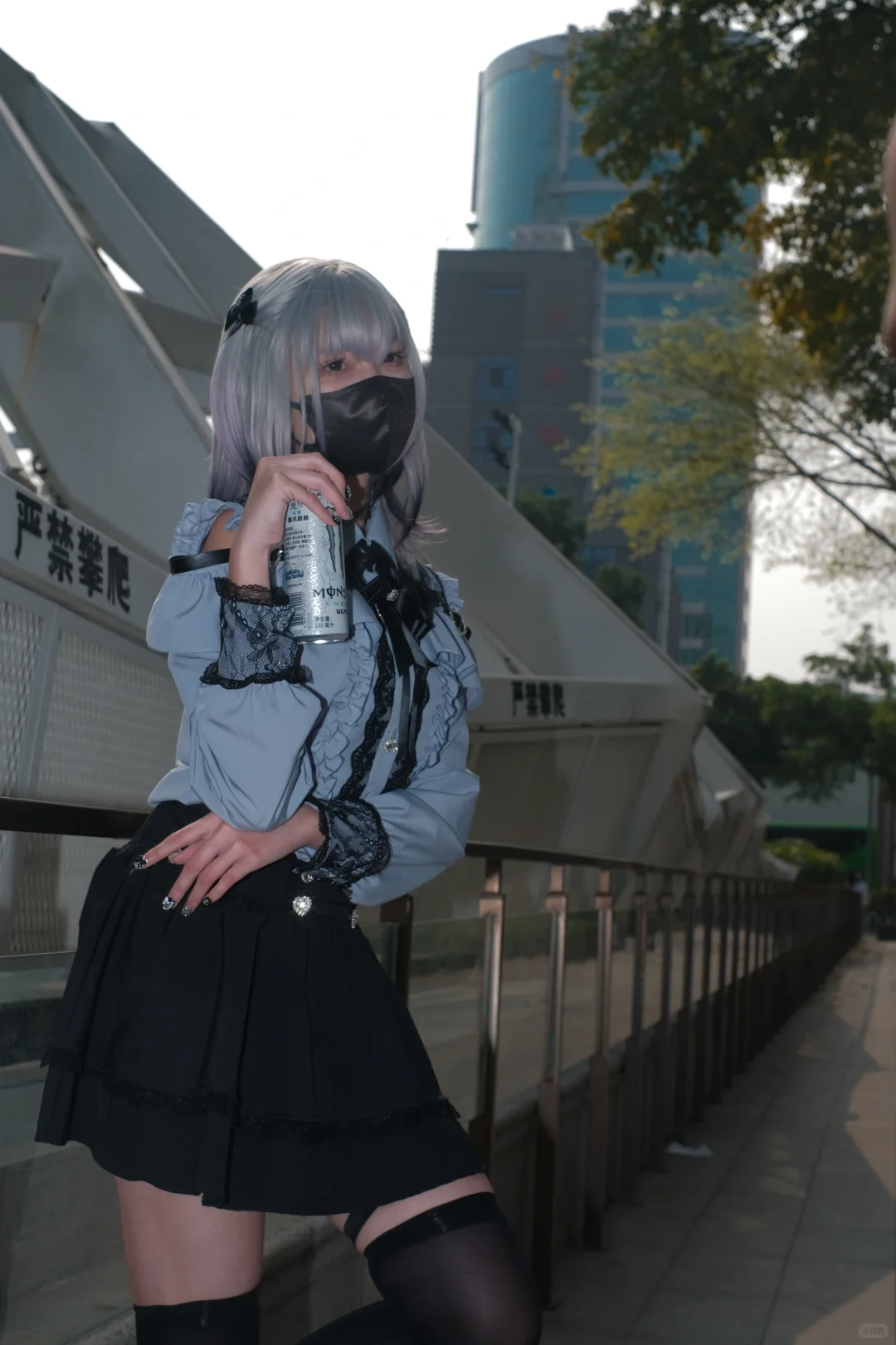 地雷系肉腿JK少女