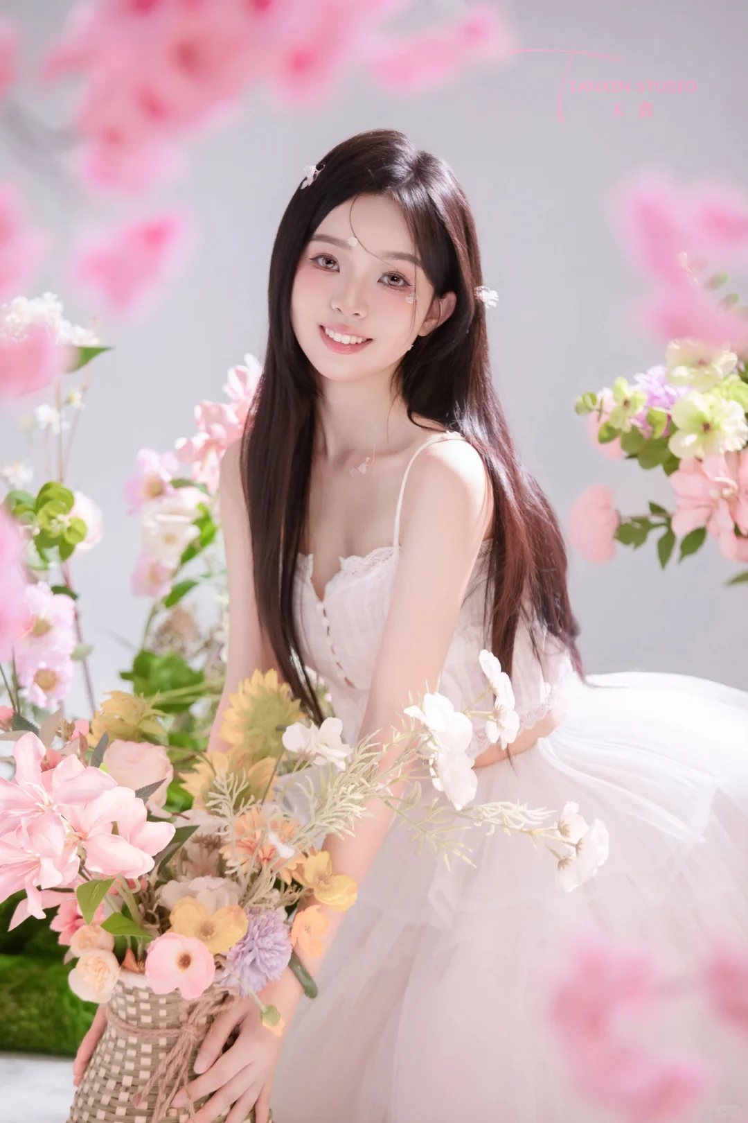 阳光的女孩👧，惹人爱