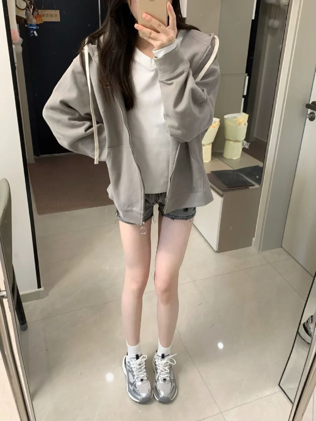 广州女大学生