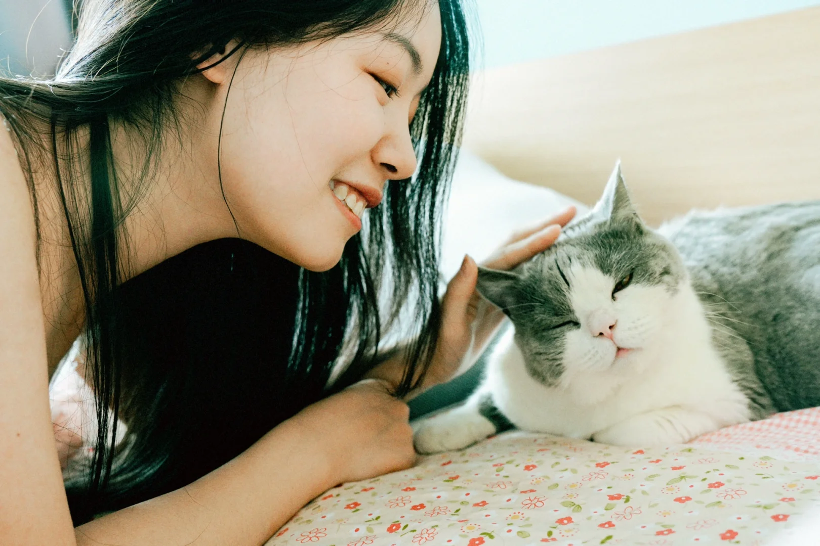 女摄影师镜头下的女孩子真的