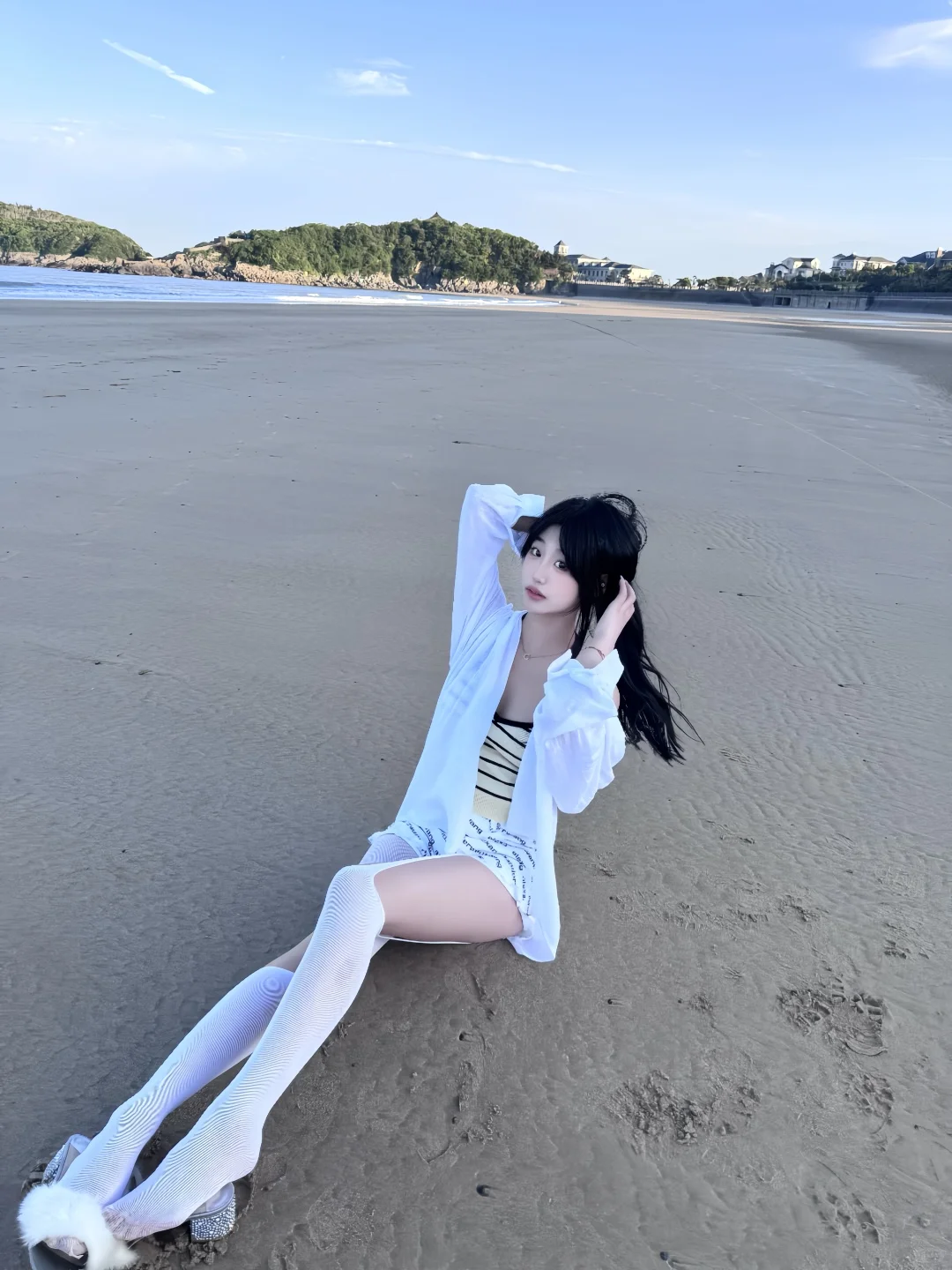 Z☡zᶻ ⌁海边白丝穿搭