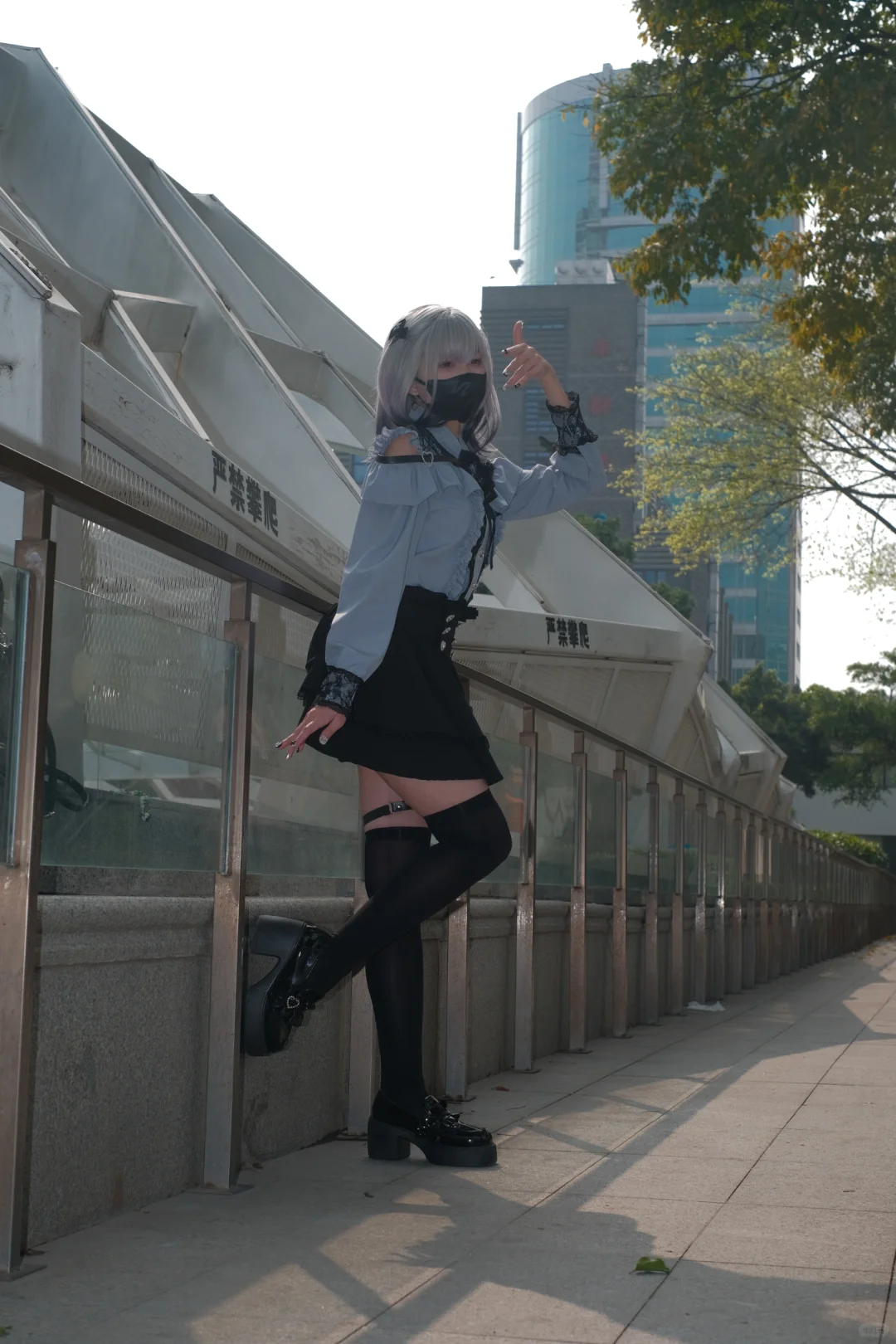 地雷系肉腿JK少女