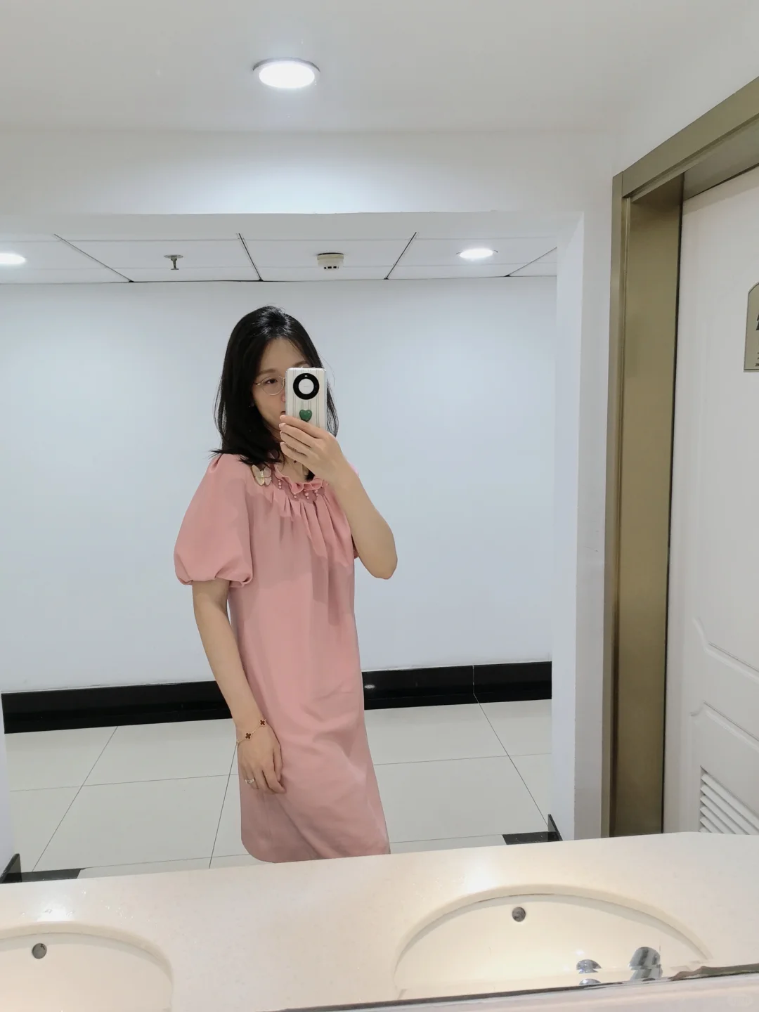粉色娇嫩，你几岁了