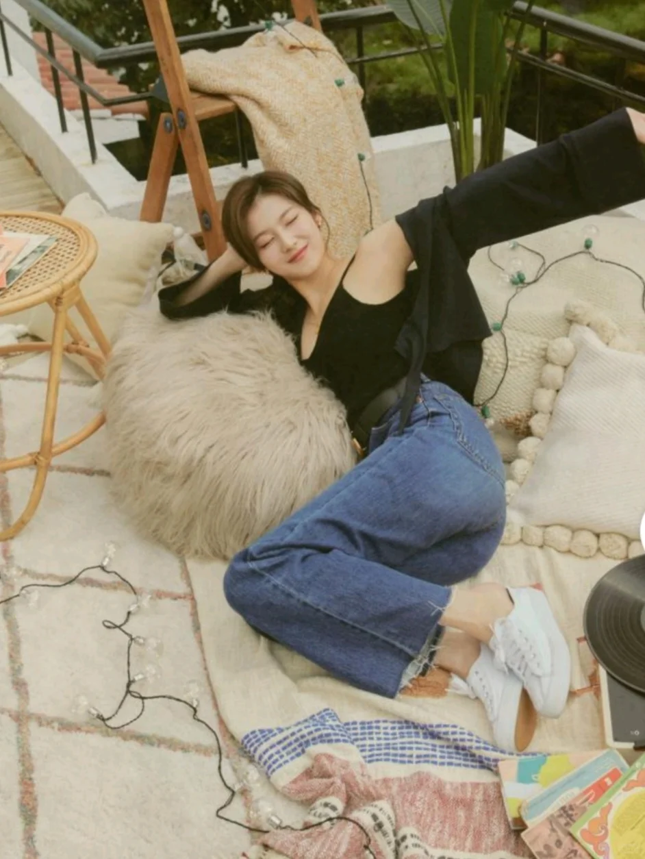 凑崎纱夏 写真集1st Photobook
