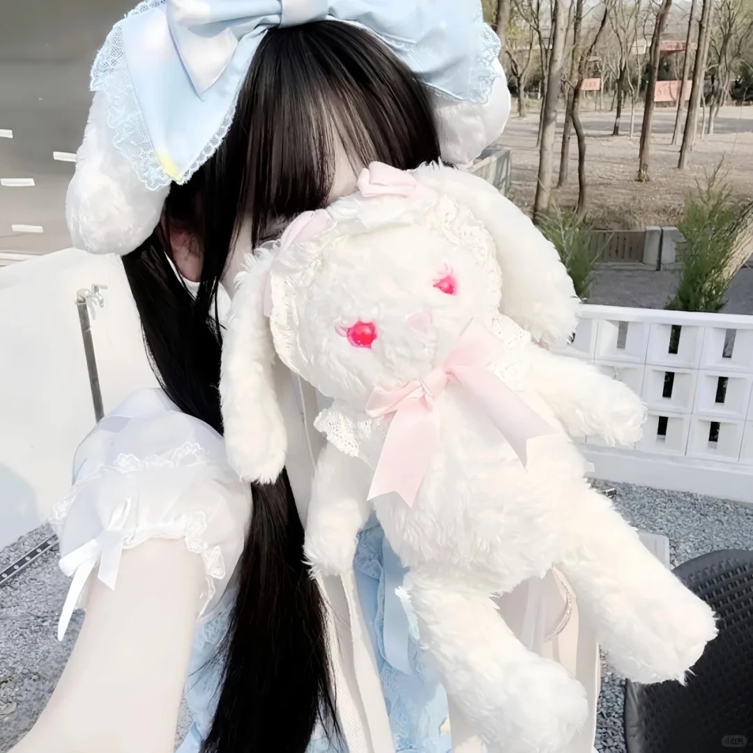 头像｜𝓦𝓮𝓒𝓱𝓪𝓽少萝女头