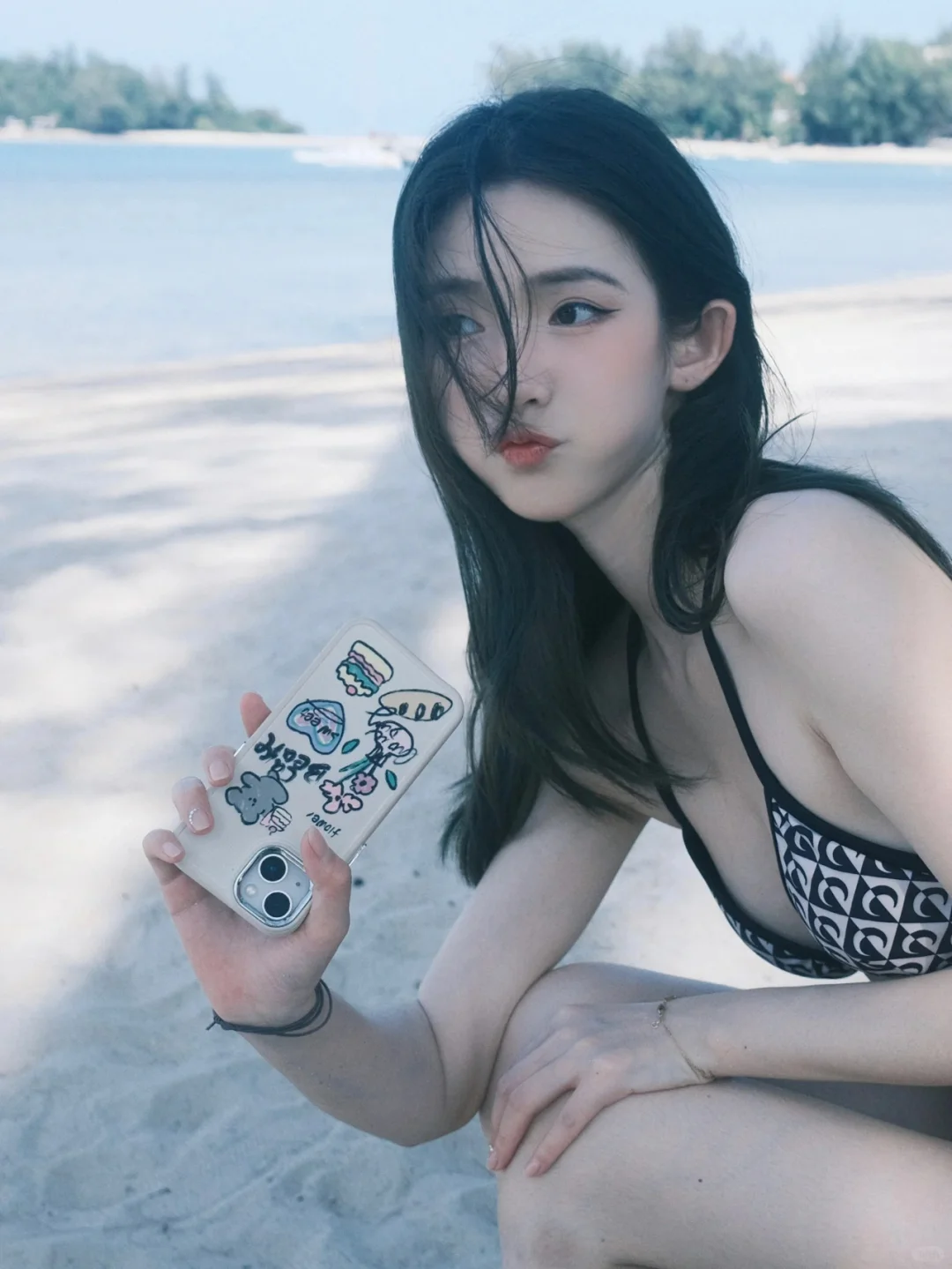 🌴海边实现了比基尼自由❗️