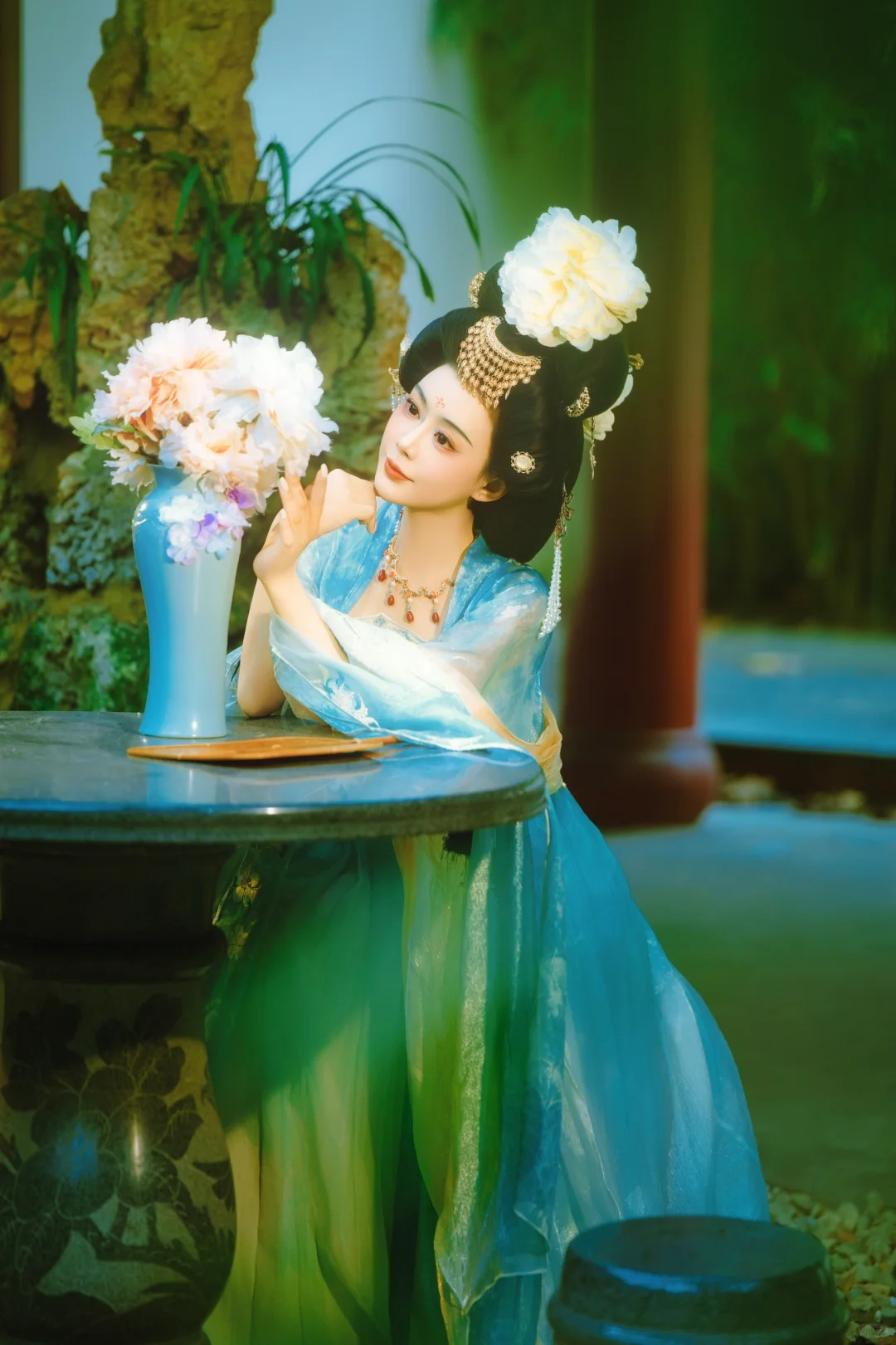 唐风霓裳入画来