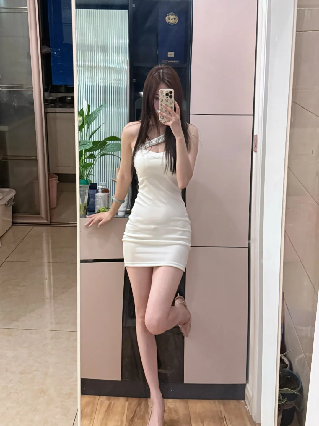 这样穿好显身材啊