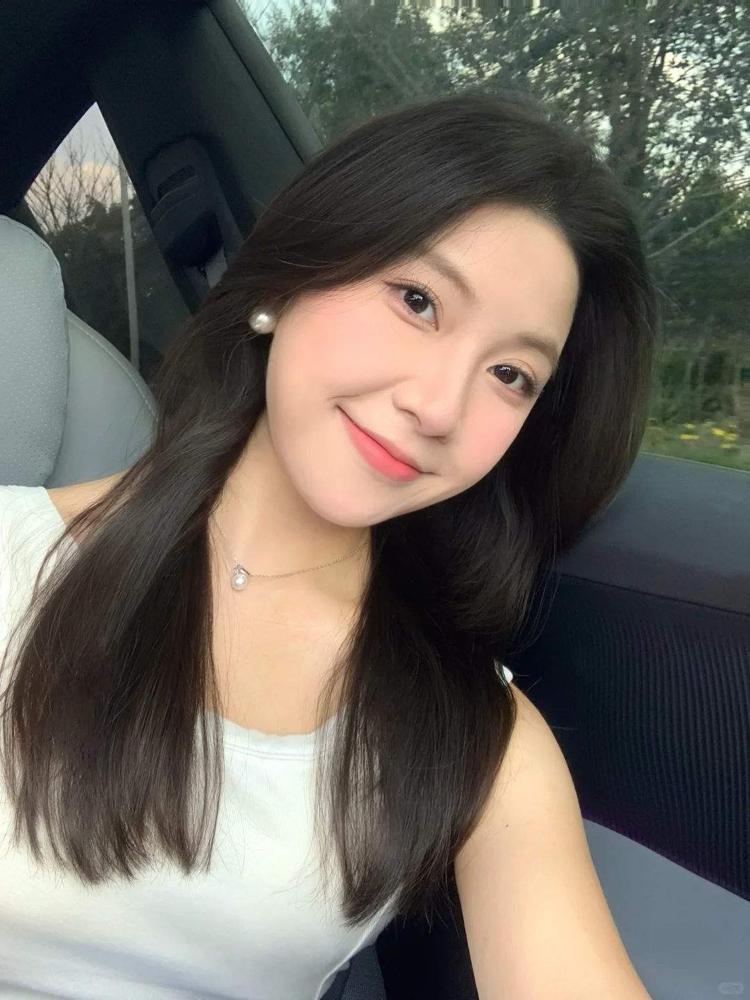 戴珍珠耳环的少女