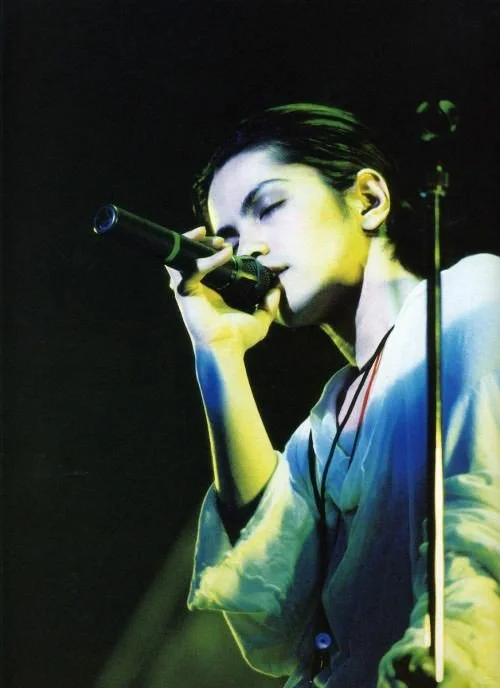 HYDE 宝井秀人 男身女相 眉骨也太优越了