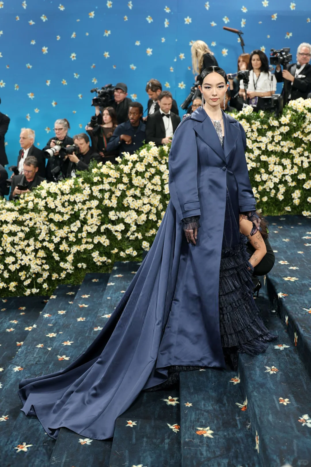 两位国模刘雯&孙菲菲亮相今年MetGala