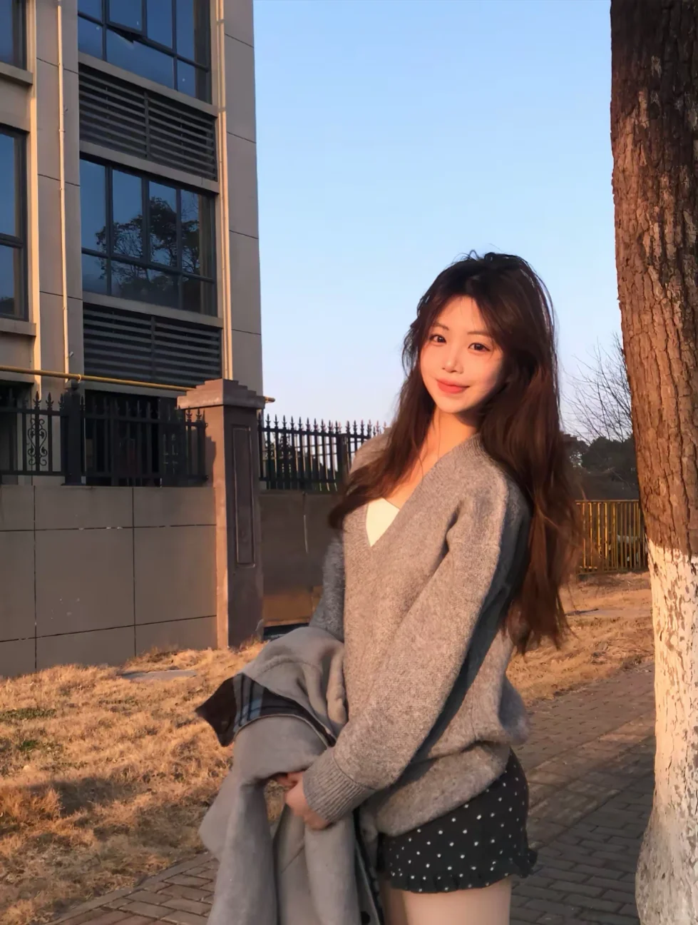 甜美女大学生 会💃🉑️互动！蹲摄影
