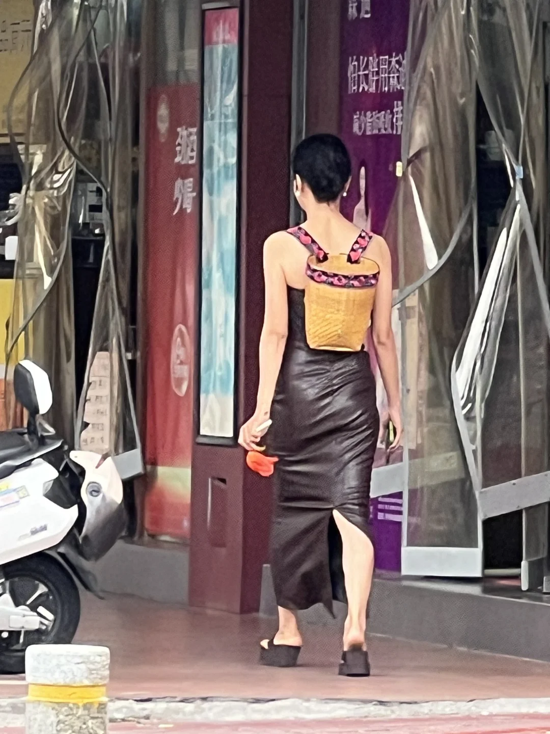 清新女孩子，街拍潮流前线小姐姐