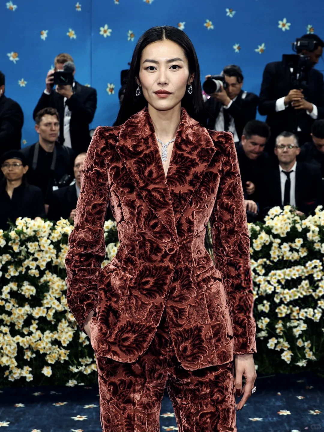 两位国模刘雯&孙菲菲亮相今年MetGala