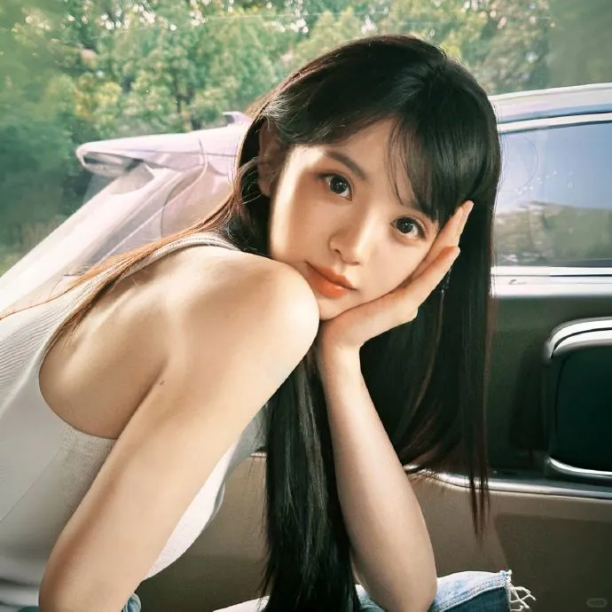 田曦薇｜青春清纯女大~